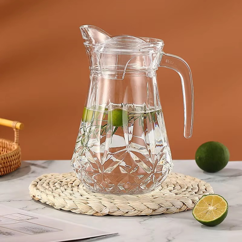 GLASS JUG